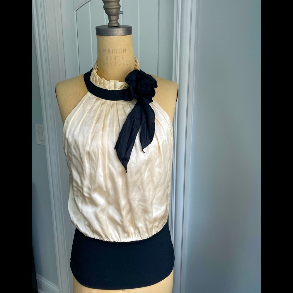 White House Black Market women silk top size M